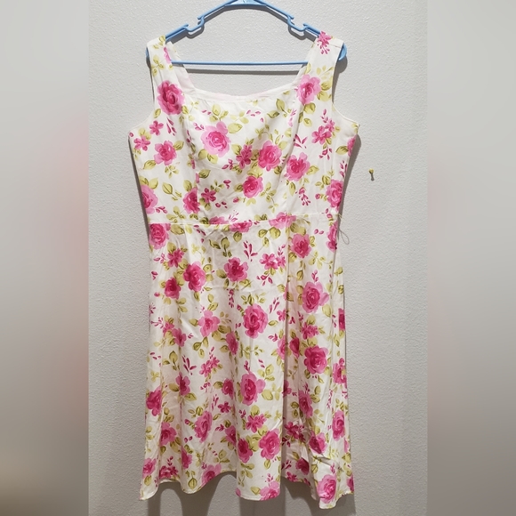 Women's a-line floral dress size 14 - Picture 1 of 3